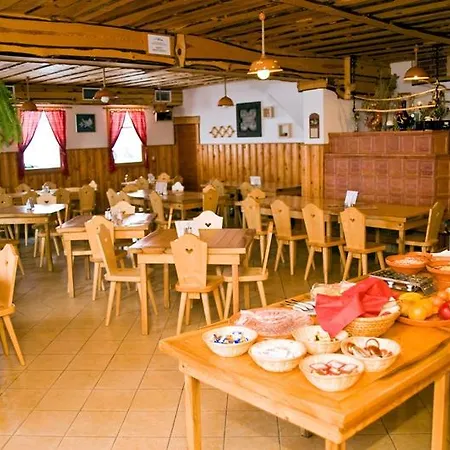 בית הארחה Gostisce In Stari Vrh 3*