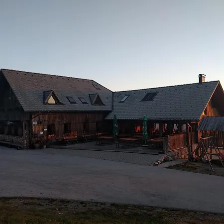 Gostisce In Stari Vrh 3* Poljane nad Škofjo Loko