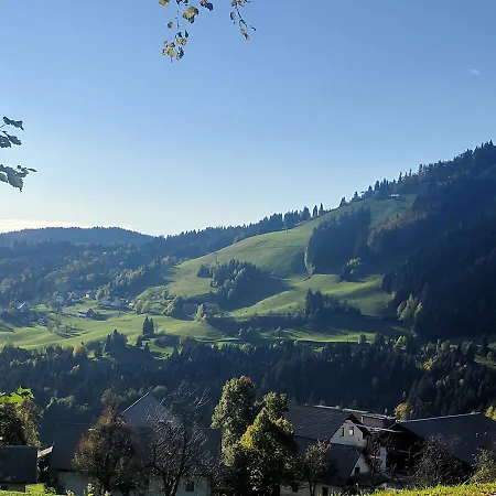 Gostisce In Stari Vrh בית הארחה Poljane nad Škofjo Loko