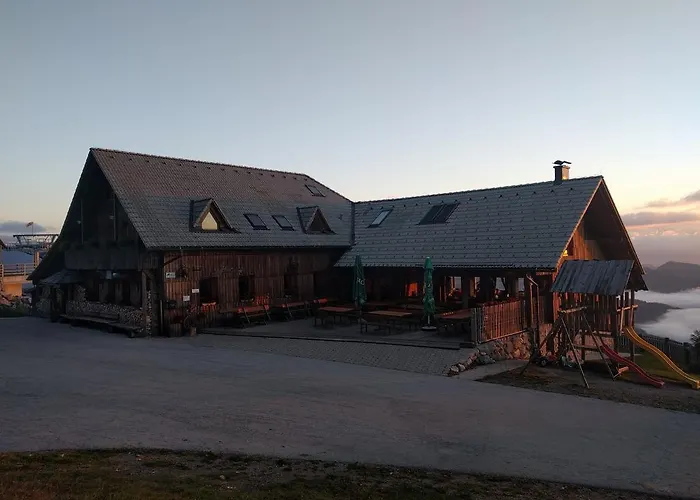 Gostisce In Stari Vrh 3* Poljane nad Škofjo Loko